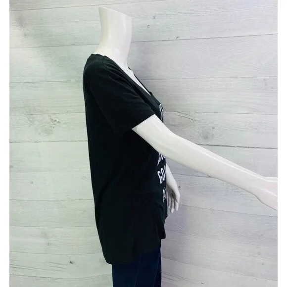 Disney Womens Classic Mickey Minnie Donald Goofy Pluto Black Tee Shirt Sz Medium - Picture 3 of 8